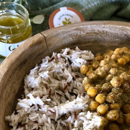 Curry di ceci con riso e Golivoso al Rosmarino, crema spalmabile a base di olio extravergine siciliano aromatizzato