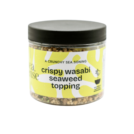 Barattolo da 75 g di Topping Sea.Sense al gusto Wasabi, condimento croccante con alghe europee, cereali e sesamo