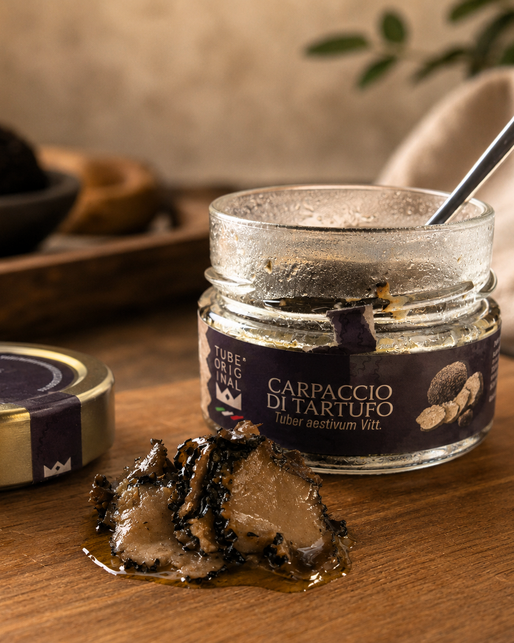 Carpaccio di Tartufo Tube Original con tartufo estivo conservato in olio extravergine di oliva
